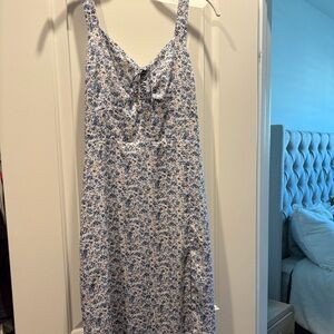 Beyond the Radar Blue Floral Midi Dress Tie Front Smocked Back Slit Size M